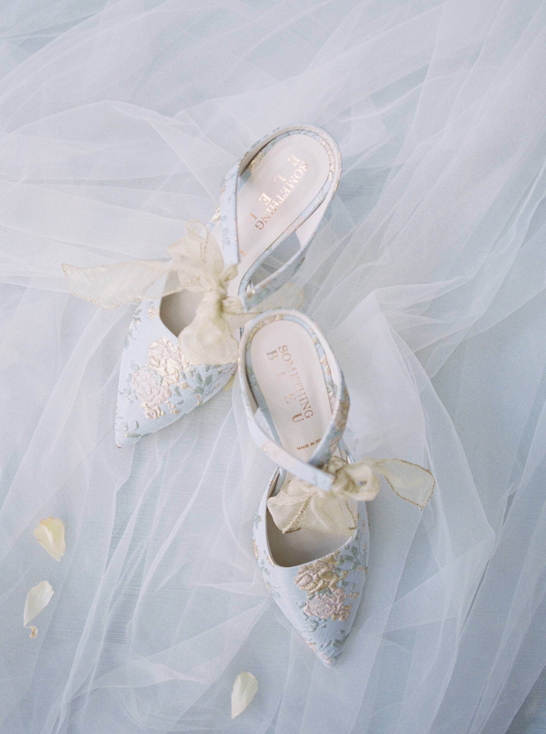 wedding-shoes-something-bleu